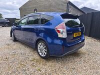 TOYOTA PRIUS+