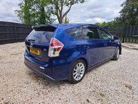 TOYOTA PRIUS+