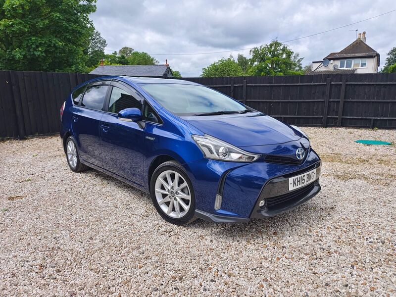 TOYOTA PRIUS+