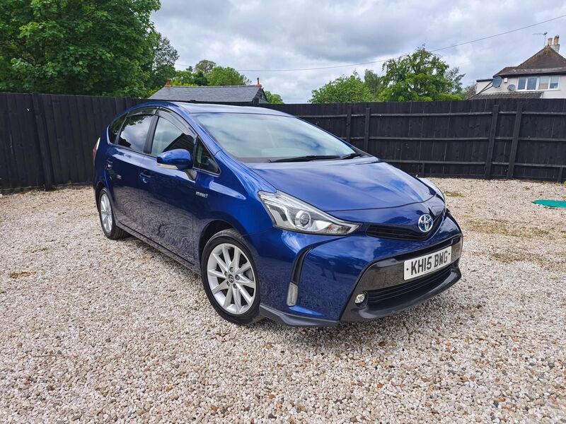 TOYOTA PRIUS+