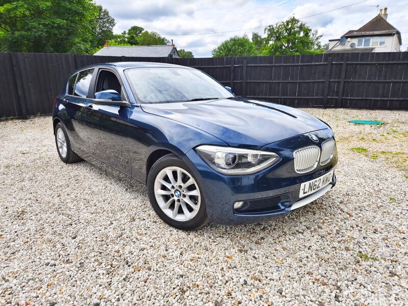 BMW 1 SERIES