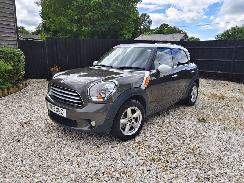 MINI COUNTRYMAN