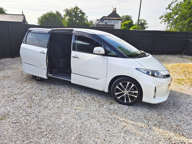 TOYOTA ESTIMA