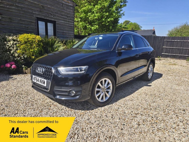 AUDI Q3