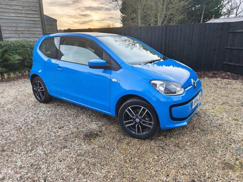 VOLKSWAGEN UP