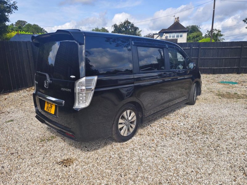 HONDA STEPWAGON