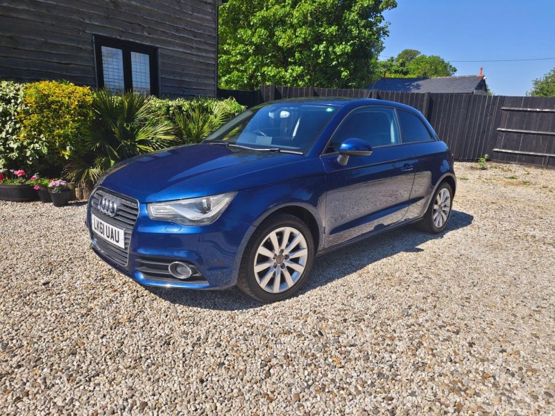 AUDI A1