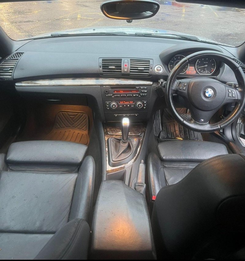 BMW 1 SERIES