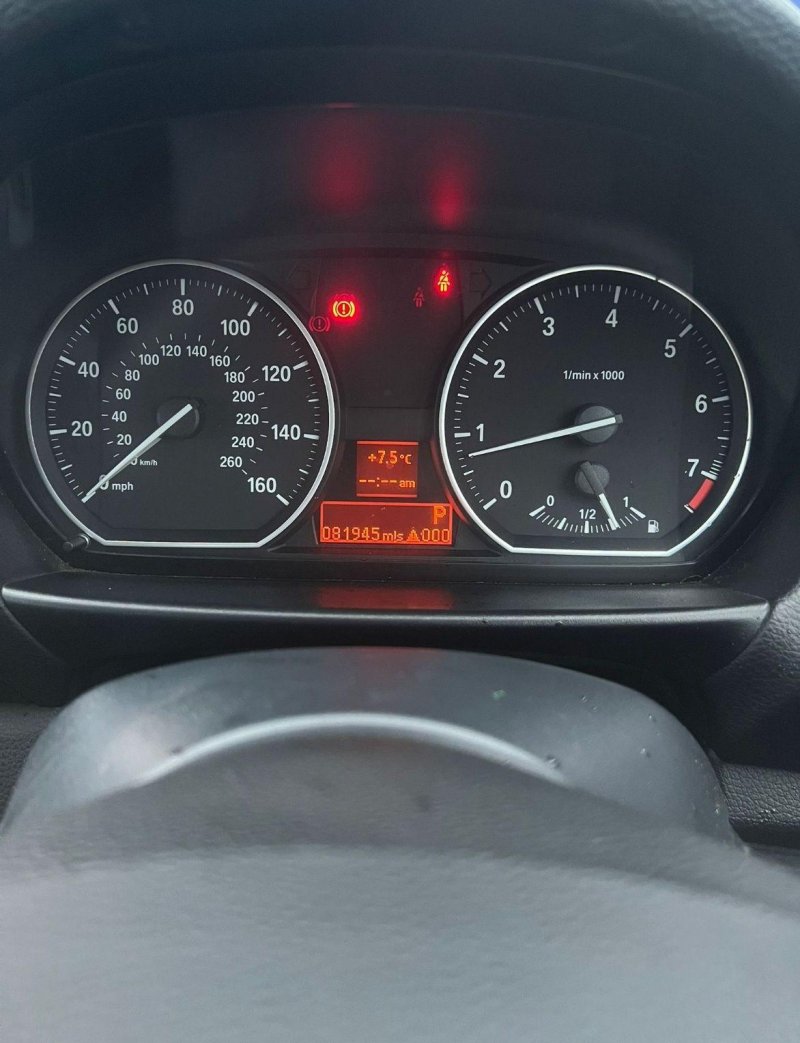 BMW 1 SERIES