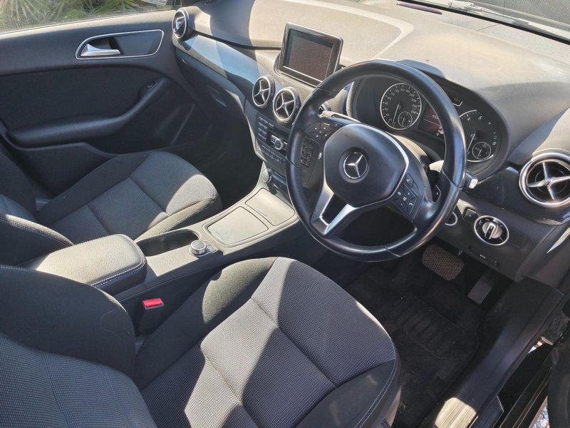 MERCEDES-BENZ B CLASS