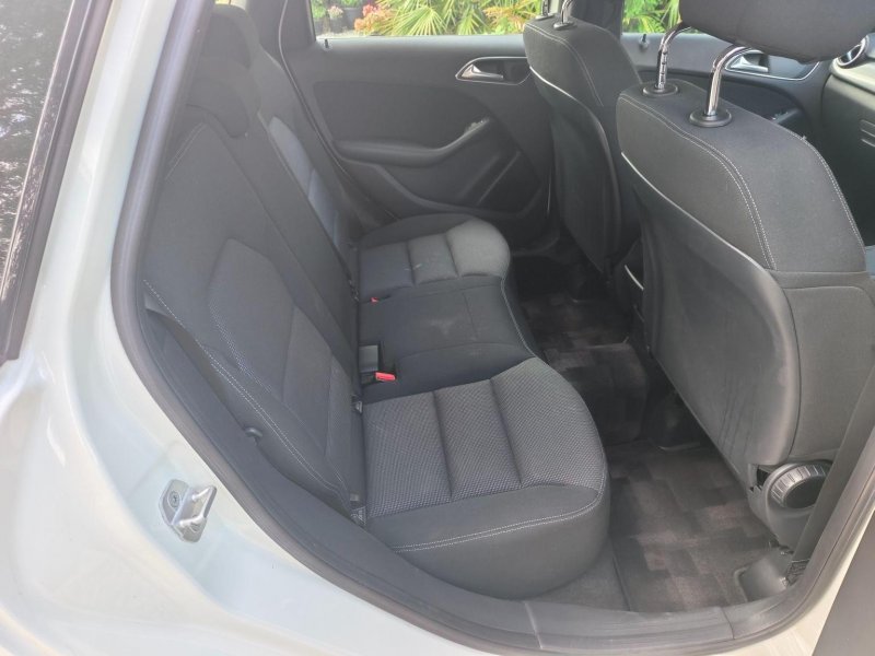 MERCEDES-BENZ B CLASS