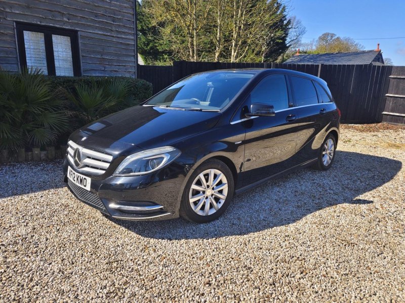 MERCEDES-BENZ B CLASS