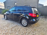 MERCEDES-BENZ B CLASS