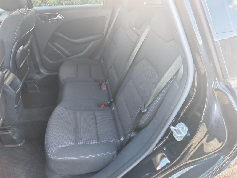 MERCEDES-BENZ B CLASS