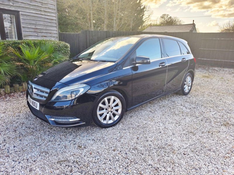 MERCEDES-BENZ B CLASS