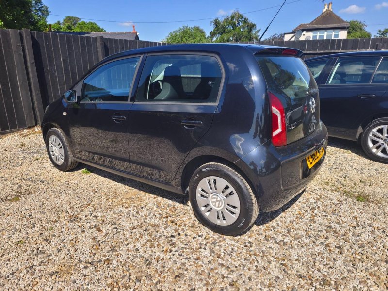 VOLKSWAGEN UP